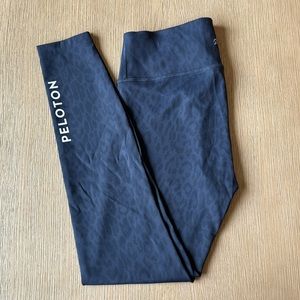 Peloton • Move Mission High Rise Cheetah Legging • Blue